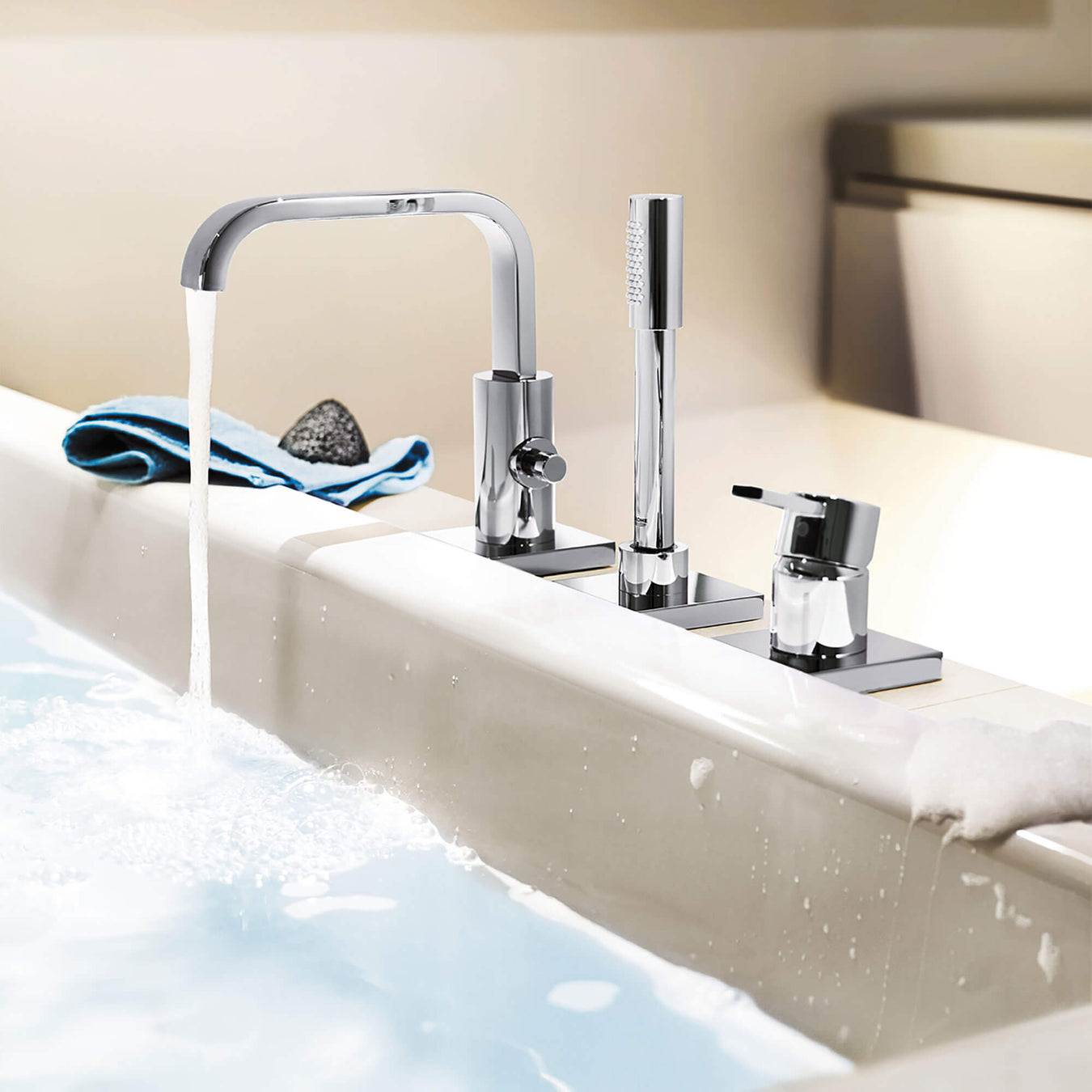 Bathtub Faucets