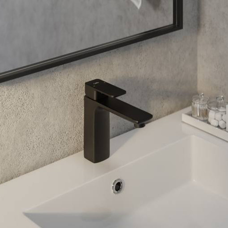Master Bathroom Faucet - Single Hole - 7" Brass/Polished Chrome