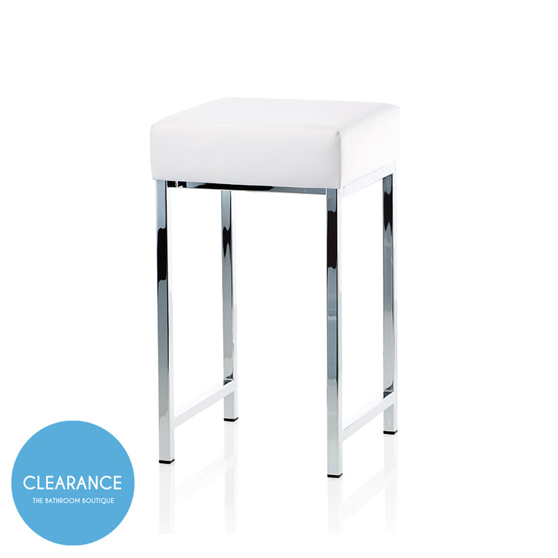 Classic Bathroom Seat - Free Standing - 22"