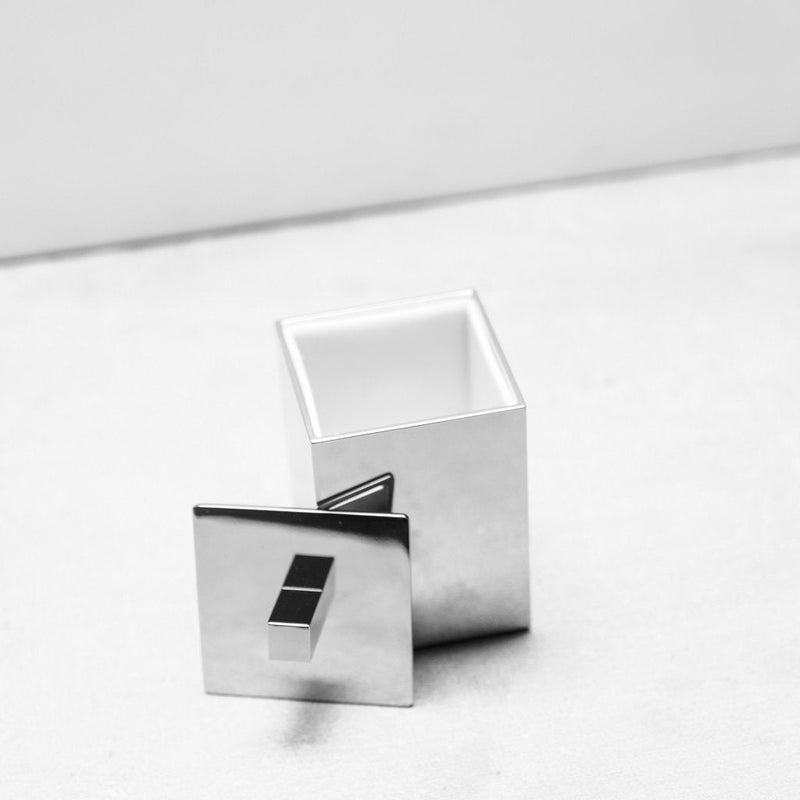 Cubic Bathroom Accesories Set - Free Standing - Brass/Polished Chrome