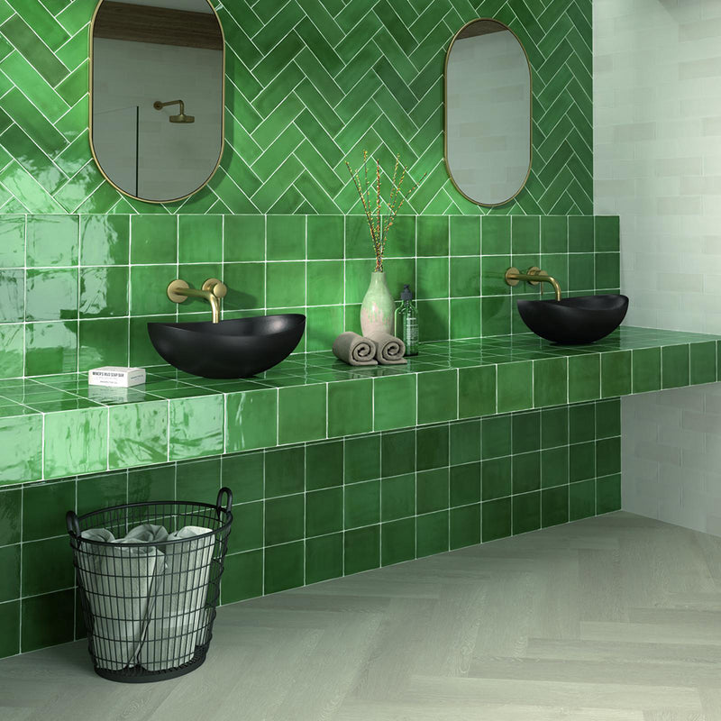 Tabarca Wall Tile - Wall Mount - 9.1 x 3" Ceramic/Gloss Green