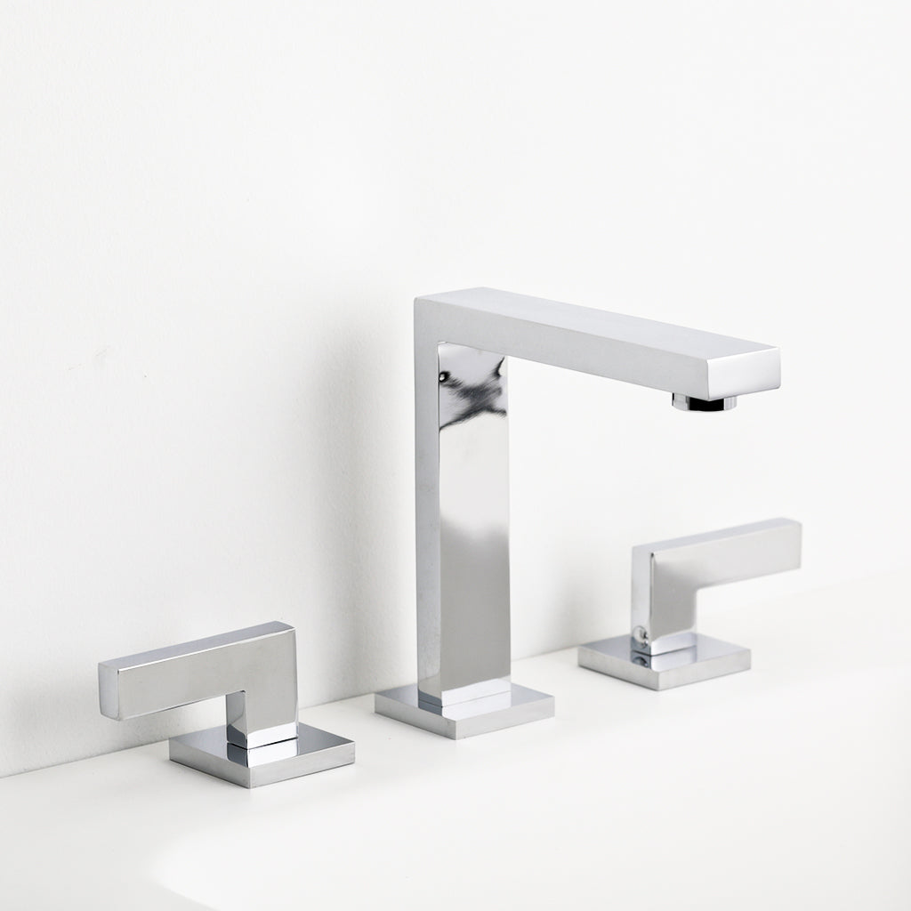 Bathroom Faucet - Widespread
