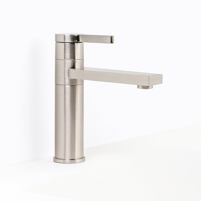 Metro Soho Bathroom Faucet - Single Hole - 8" Brass/Polished Nickel