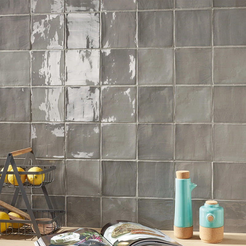 St. Tropez Gris Wall Tile - Wall Mount - 5 x 5" Ceramic/Grey