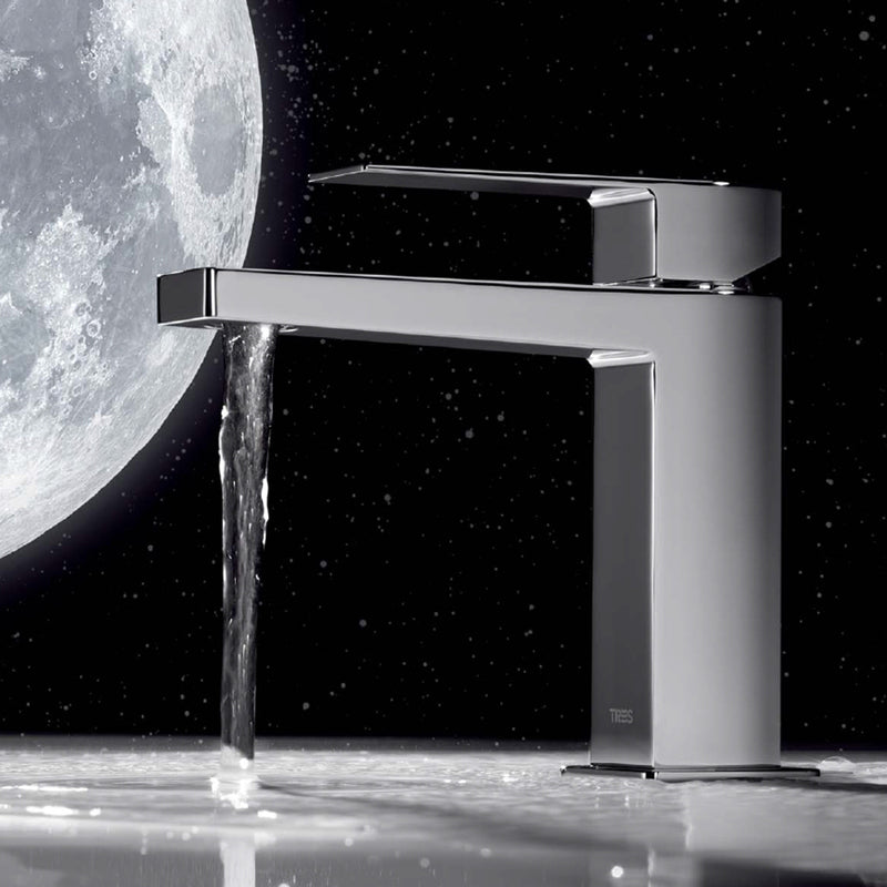 Slim Bathroom Faucet - Single Hole - 7" Brass/Matt Black