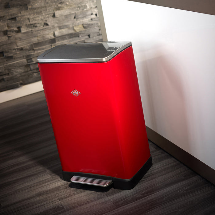 One Boy 40 Lts Kitchen Trash Can - Free Standing - 26" Steel/Red