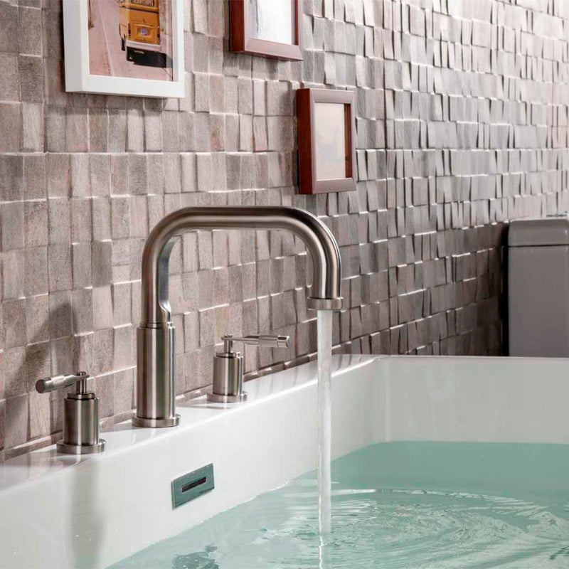 Serie 250 Complete Tub Faucet - Widespread - 8" Brass/Brushed Nickel